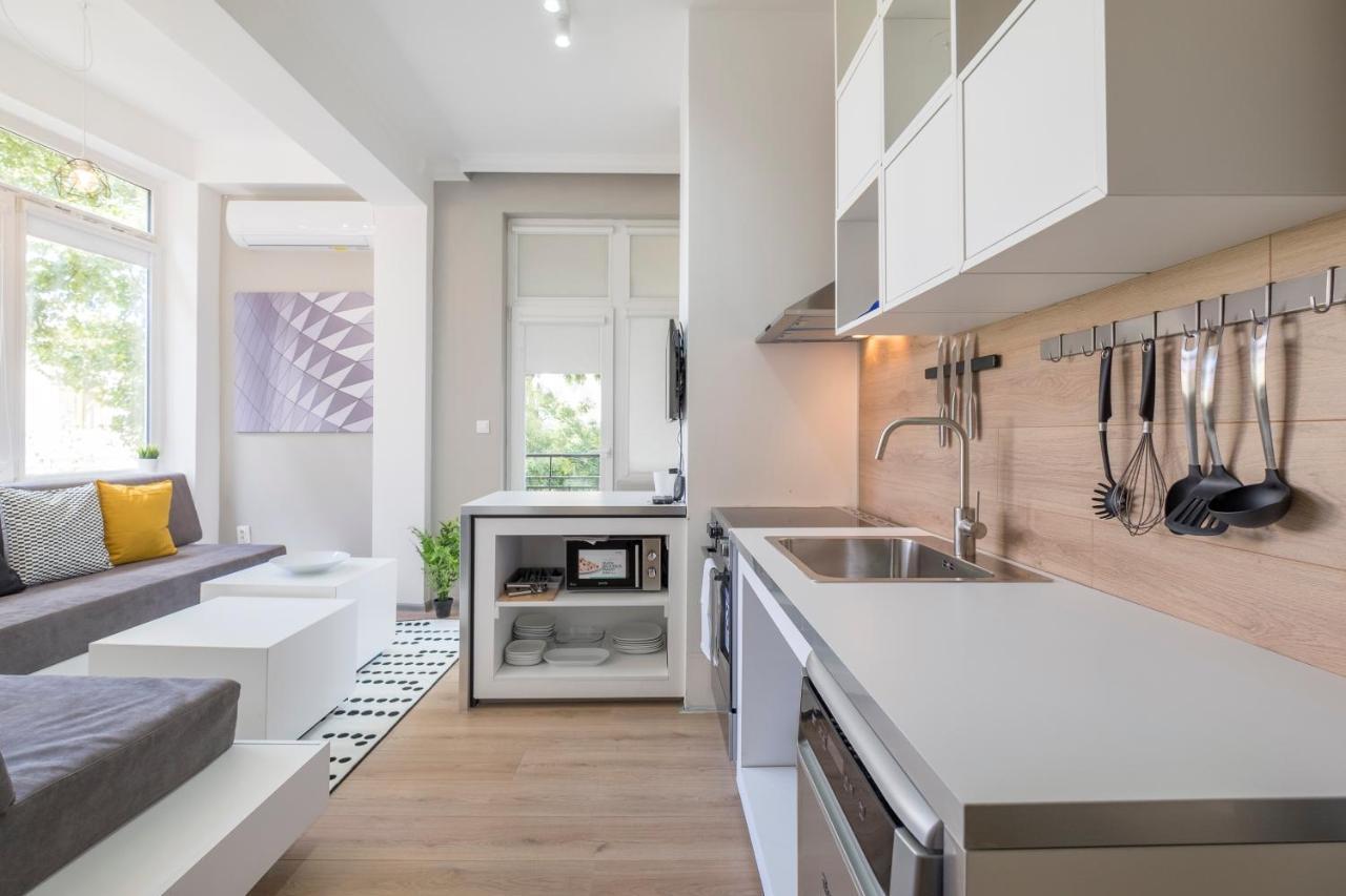 Bluewaveplace - Contemporary Home In Center Of صوفيا المظهر الخارجي الصورة